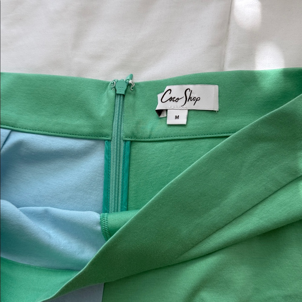 Coco Shop Colorblock Panel Shorts Size M - Picture 5 of 6